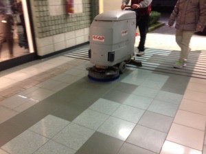 Pulizia supermercati e centri commerciali