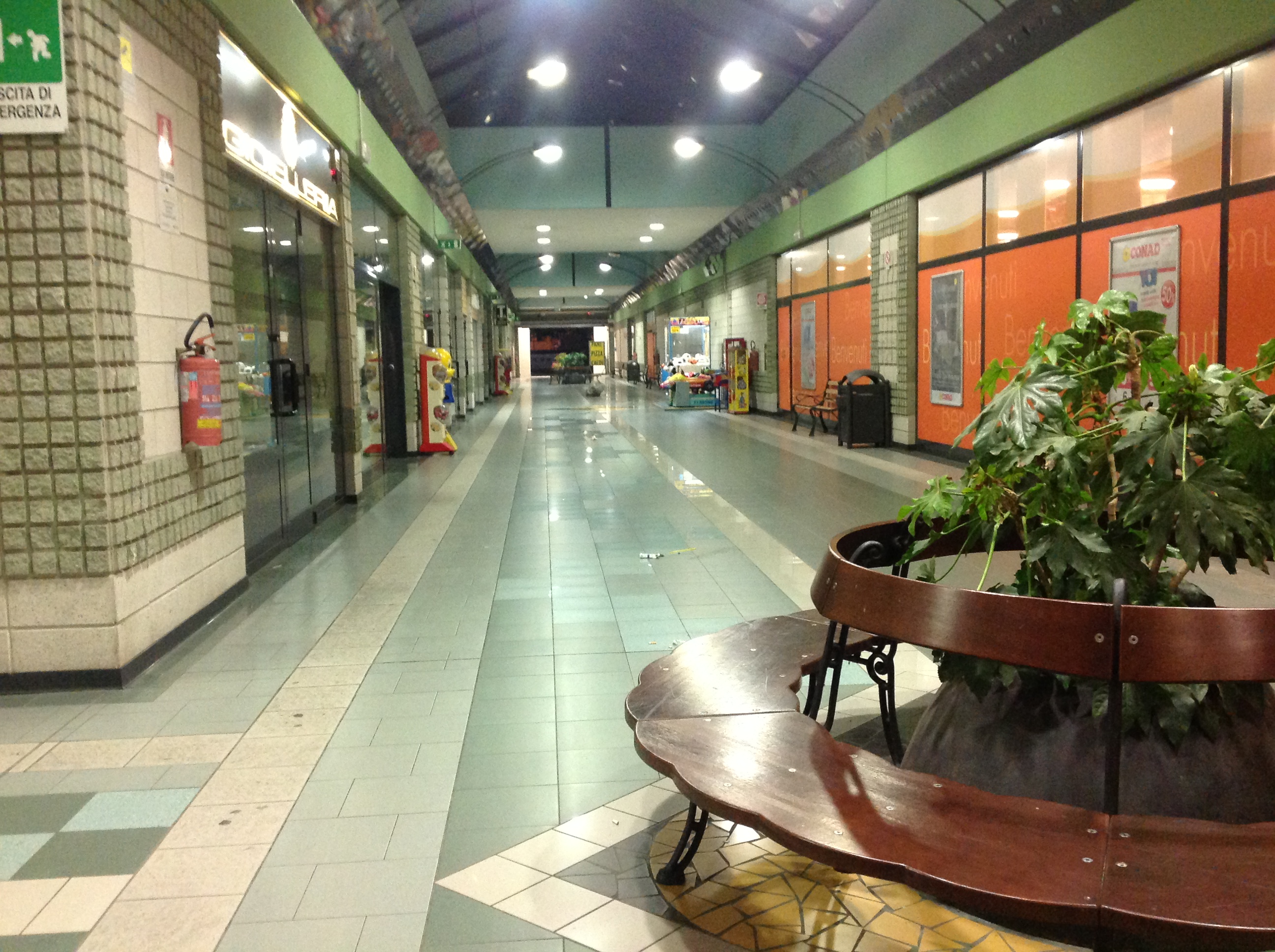 pulizia centri commerciali